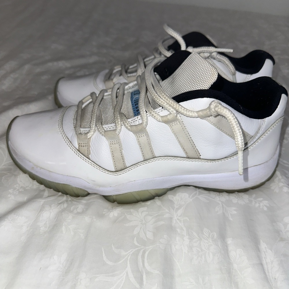 Jordan 11 Retro Low Legend Blue 2021 Size 10